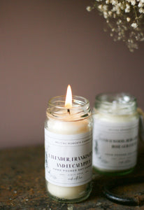T L’s candle "Meadow"