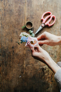 DIY wedding flower class